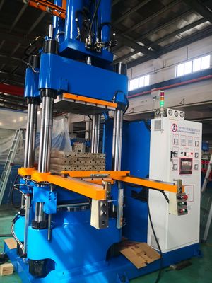 Macchine di stampaggio a iniezione manuale per la produzione di prodotti di gomma Macchine per la produzione di coperture di polvere di gomma