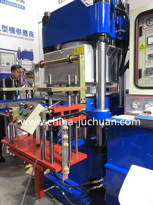 Macchine per la fabbricazione di pezzi di ricambio per autoveicoli/macchine di stampaggio a compressione sotto vuoto per la fabbricazione di gomma