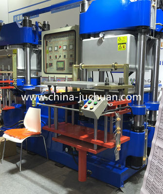 Macchine per la fabbricazione di pezzi di ricambio per autoveicoli/macchine di stampaggio a compressione sotto vuoto per la fabbricazione di gomma
