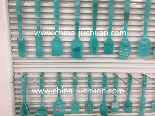 Altri prodotti in gomma Macchine per la fabbricazione di utensili da cucina in silicone Macchine per lo stampaggio in gomma in vendita dalla Cina