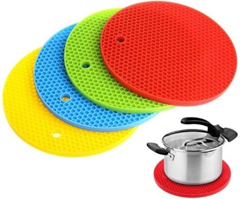 Macchine per stampare a compressione idraulica per la produzione di tappetini di cucina in silicone resistenti al calore