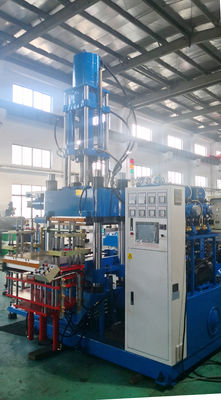 380v Rubber Silicone Injection Molding Machine PLC Controllo con volume di iniezione di 2000cc
