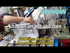 Macchine per la stampa a caldo per la fabbricazione di isolanti